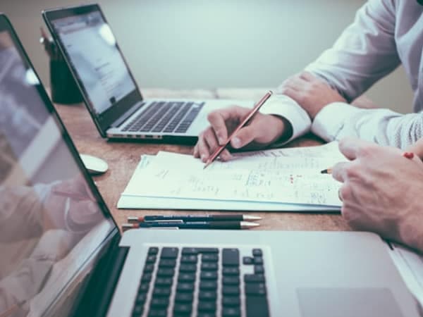 Custom-Coded Website — Per Page (Laravel / Next.js)